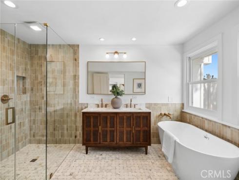 1675 Tahiti Avenue, Laguna Beach, CA