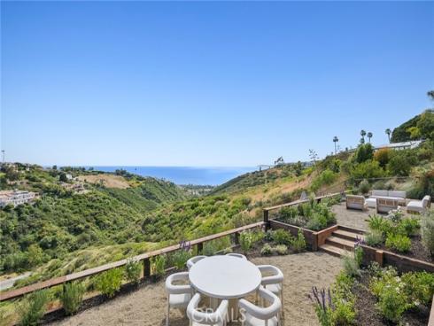 1675 Tahiti Avenue, Laguna Beach, CA