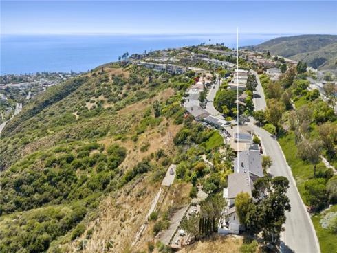 1675 Tahiti Avenue, Laguna Beach, CA