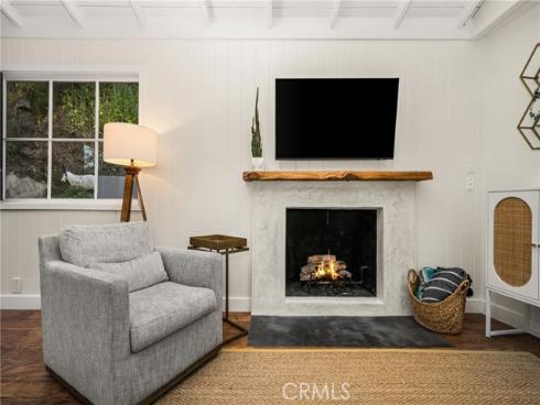 275 Woodland Drive, Laguna Beach, CA