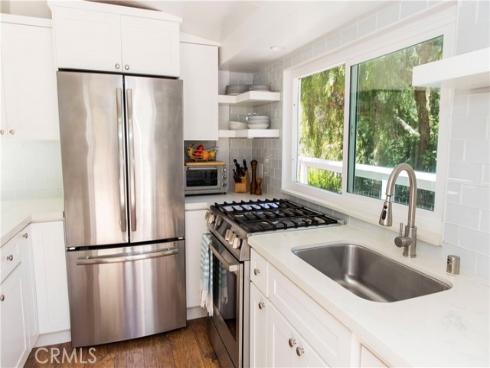 275 Woodland Drive, Laguna Beach, CA