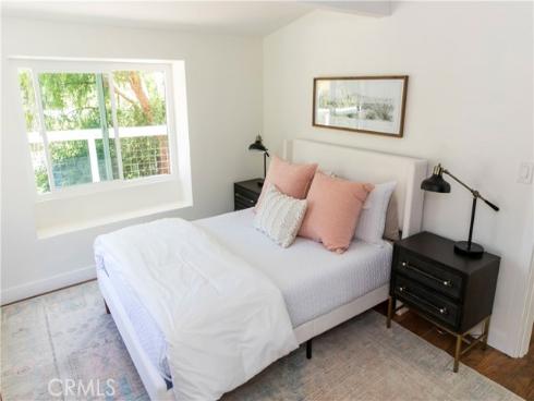 275 Woodland Drive, Laguna Beach, CA