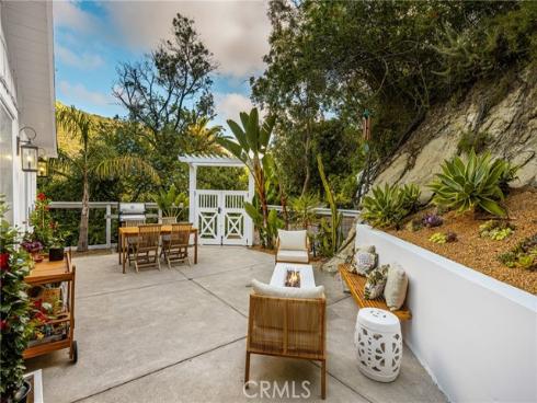 275 Woodland Drive, Laguna Beach, CA