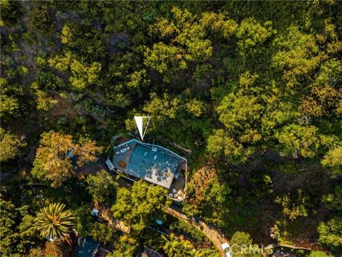 275 Woodland Drive, Laguna Beach, CA