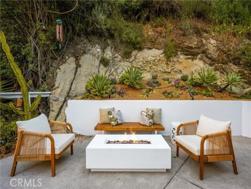 275 Woodland Drive, Laguna Beach, CA