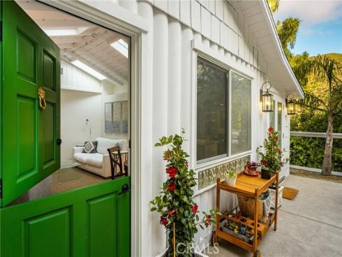 275 Woodland Drive, Laguna Beach, CA