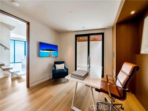 18 Lagunita Drive , Laguna Beach, CA