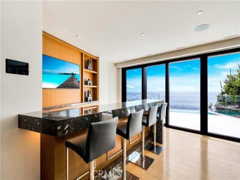 18 Lagunita Drive , Laguna Beach, CA