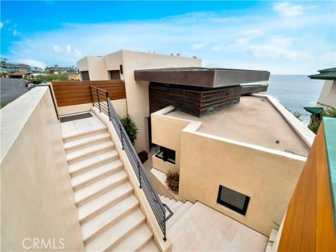 18 Lagunita Drive , Laguna Beach, CA