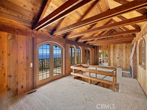 2147 Crestview Drive, Laguna Beach, CA