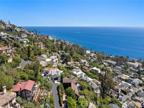 2147 Crestview Drive, Laguna Beach, CA