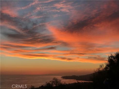 2147 Crestview Drive, Laguna Beach, CA