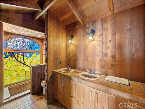 2147 Crestview Drive, Laguna Beach, CA