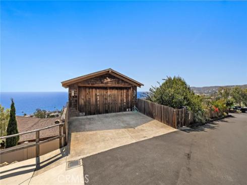 2147 Crestview Drive, Laguna Beach, CA