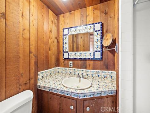 2147 Crestview Drive, Laguna Beach, CA