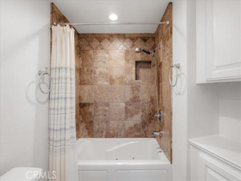 121 Santa Rosa Ct. , Laguna Beach, CA