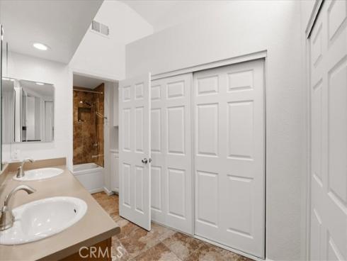 121 Santa Rosa Ct. , Laguna Beach, CA