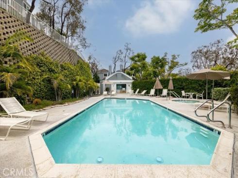 121 Santa Rosa Ct. , Laguna Beach, CA