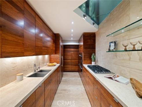 2049 Ocean Way, Laguna Beach, CA
