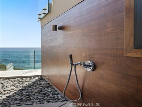 2049 Ocean Way, Laguna Beach, CA