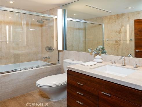 2049 Ocean Way, Laguna Beach, CA