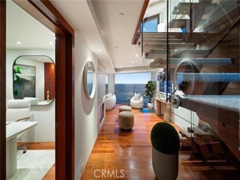 2049 Ocean Way, Laguna Beach, CA