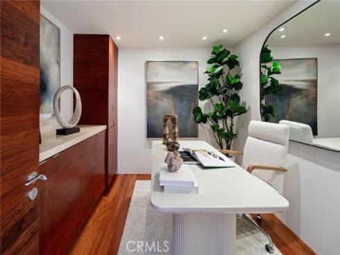 2049 Ocean Way, Laguna Beach, CA