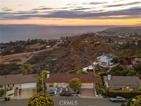 2855 Zell Drive, Laguna Beach, CA