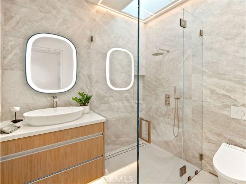 840 Gainsborough , Laguna Beach, CA