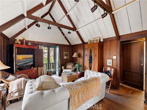 1560 Galen Drive, Laguna Beach, CA