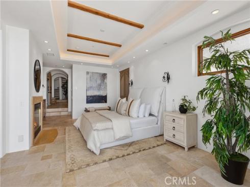 10 S La Senda , Laguna Beach, CA