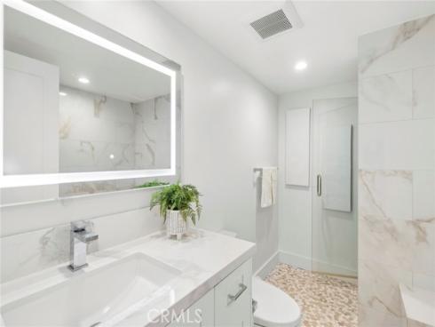 495  El Camino Del Mar  , Laguna Beach, CA