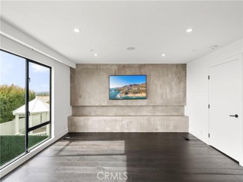 1147 Miramar St , Laguna Beach, CA