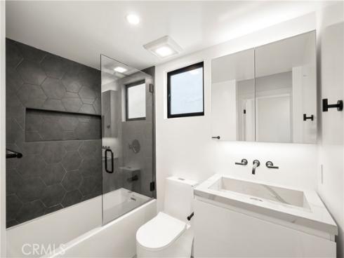 1147 Miramar St , Laguna Beach, CA