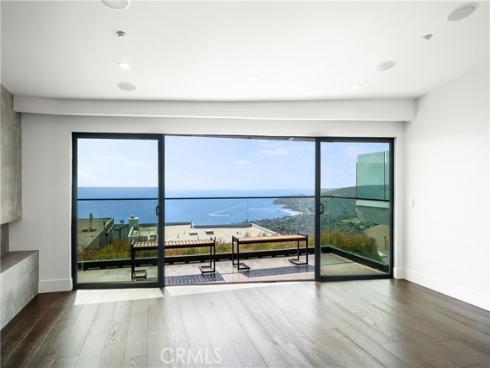 1147 Miramar St , Laguna Beach, CA