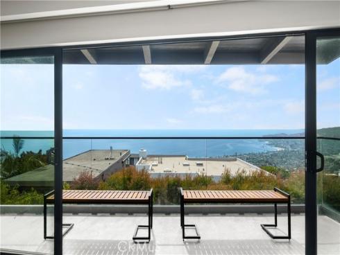 1147 Miramar St , Laguna Beach, CA