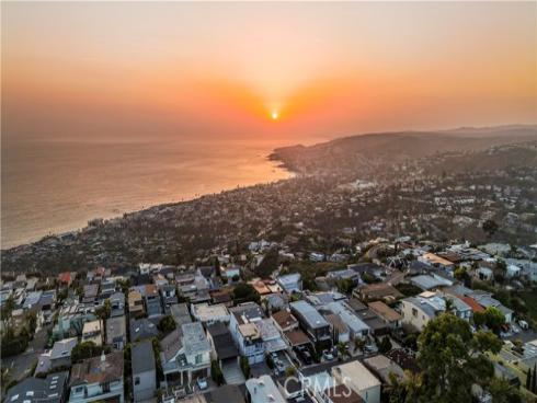 1147 Miramar St , Laguna Beach, CA