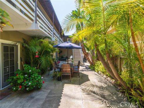 387  Cypress  7  Drive, Laguna Beach, CA