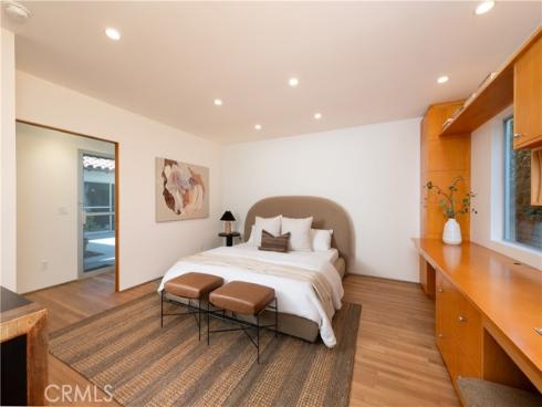 130 Mcknight , Laguna Beach, CA