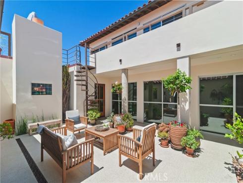 130 Mcknight , Laguna Beach, CA