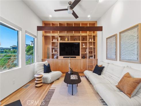 130 Mcknight , Laguna Beach, CA