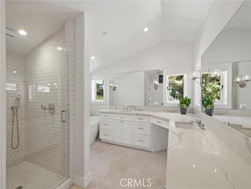3203 Tyrol Drive, Laguna Beach, CA