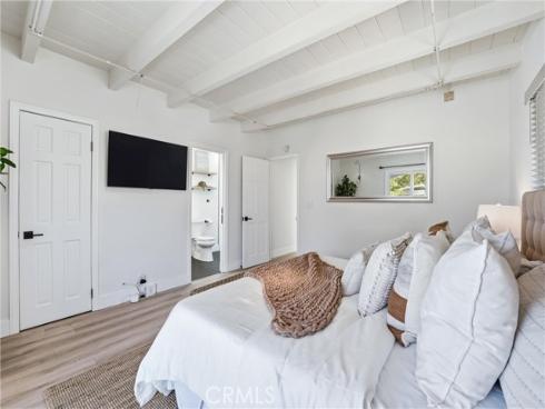 885 Tia Juana Street, Laguna Beach, CA