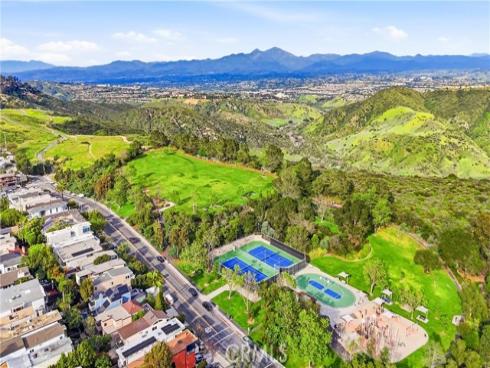 885 Tia Juana Street, Laguna Beach, CA