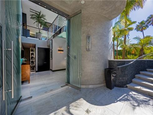 711  Gull  , Laguna Beach, CA