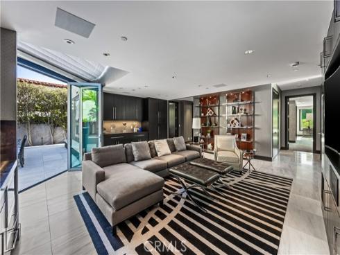 711  Gull  , Laguna Beach, CA