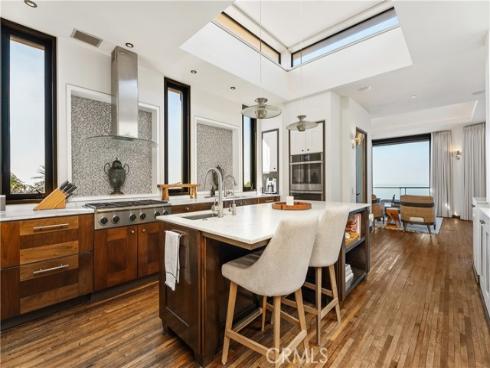 2378 Crestview Drive, Laguna Beach, CA