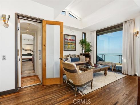 2378 Crestview Drive, Laguna Beach, CA