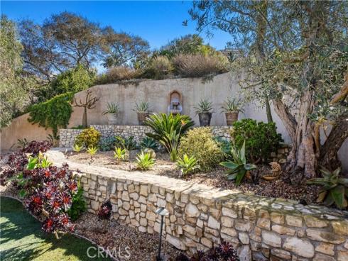2378 Crestview Drive, Laguna Beach, CA