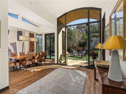 2378 Crestview Drive, Laguna Beach, CA